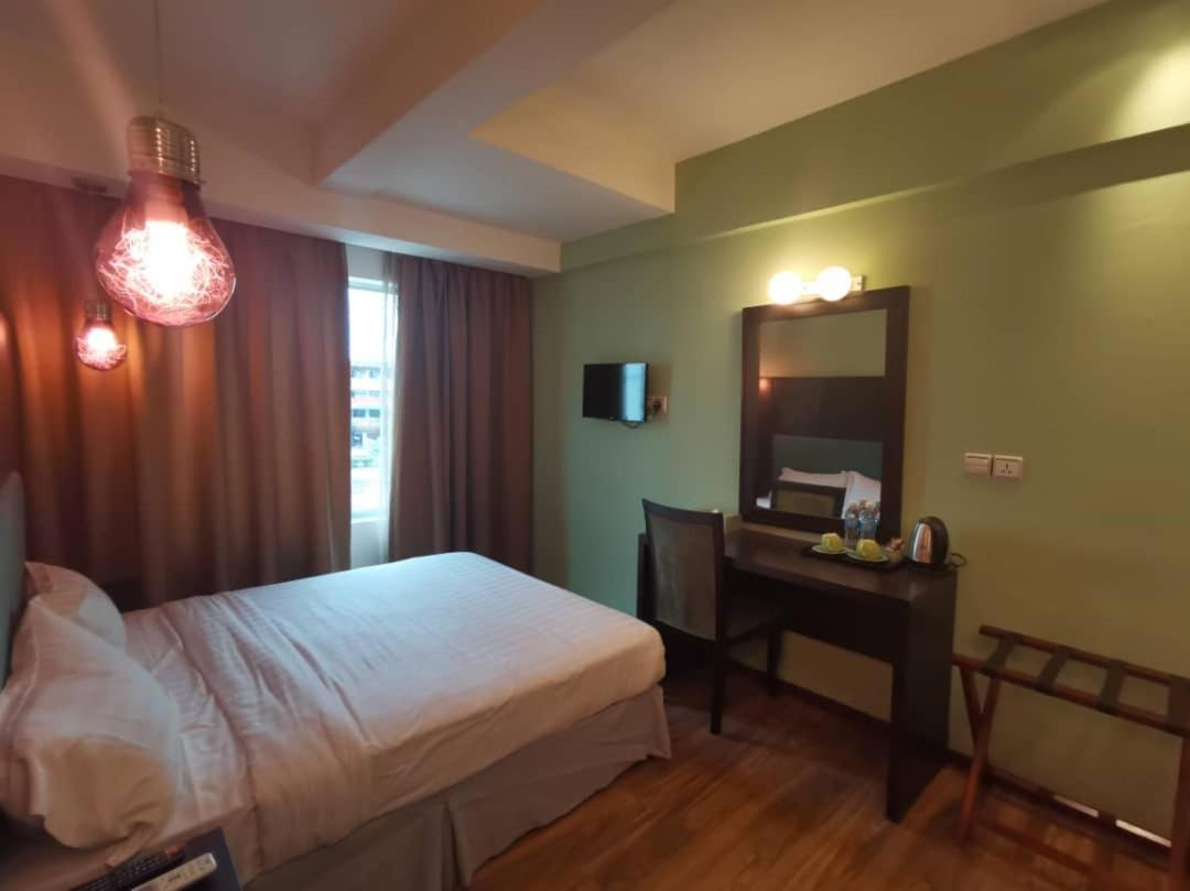 2 Inn 1 Boutique Hotel & Spa SDK Екстериор снимка