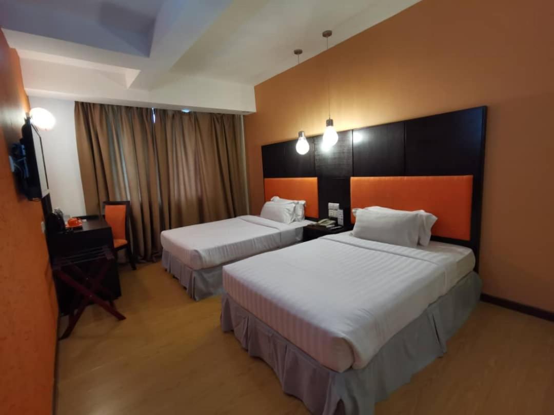 2 Inn 1 Boutique Hotel & Spa SDK Екстериор снимка