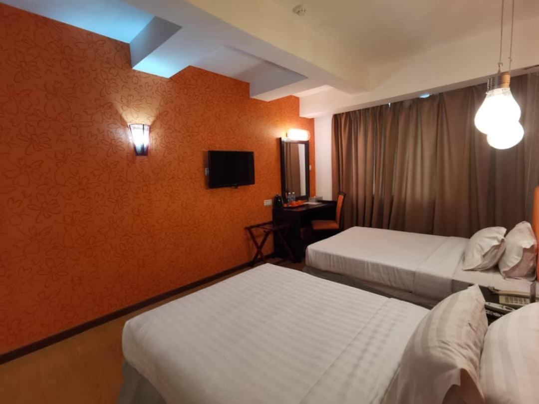 2 Inn 1 Boutique Hotel & Spa SDK Екстериор снимка